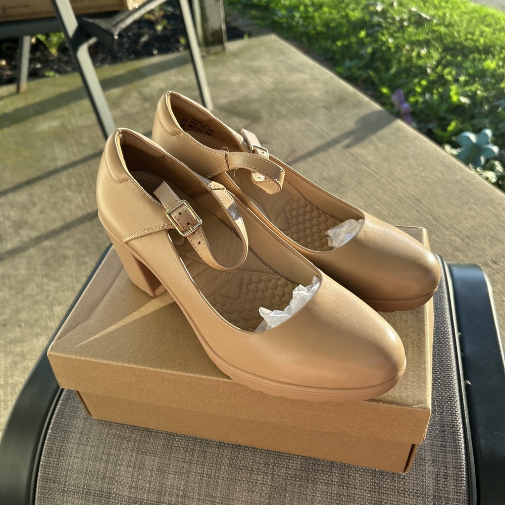 Mary Jane Pump Shoes Low Chunky Block Heel Arch Support Dress Camel 7.5 NIB